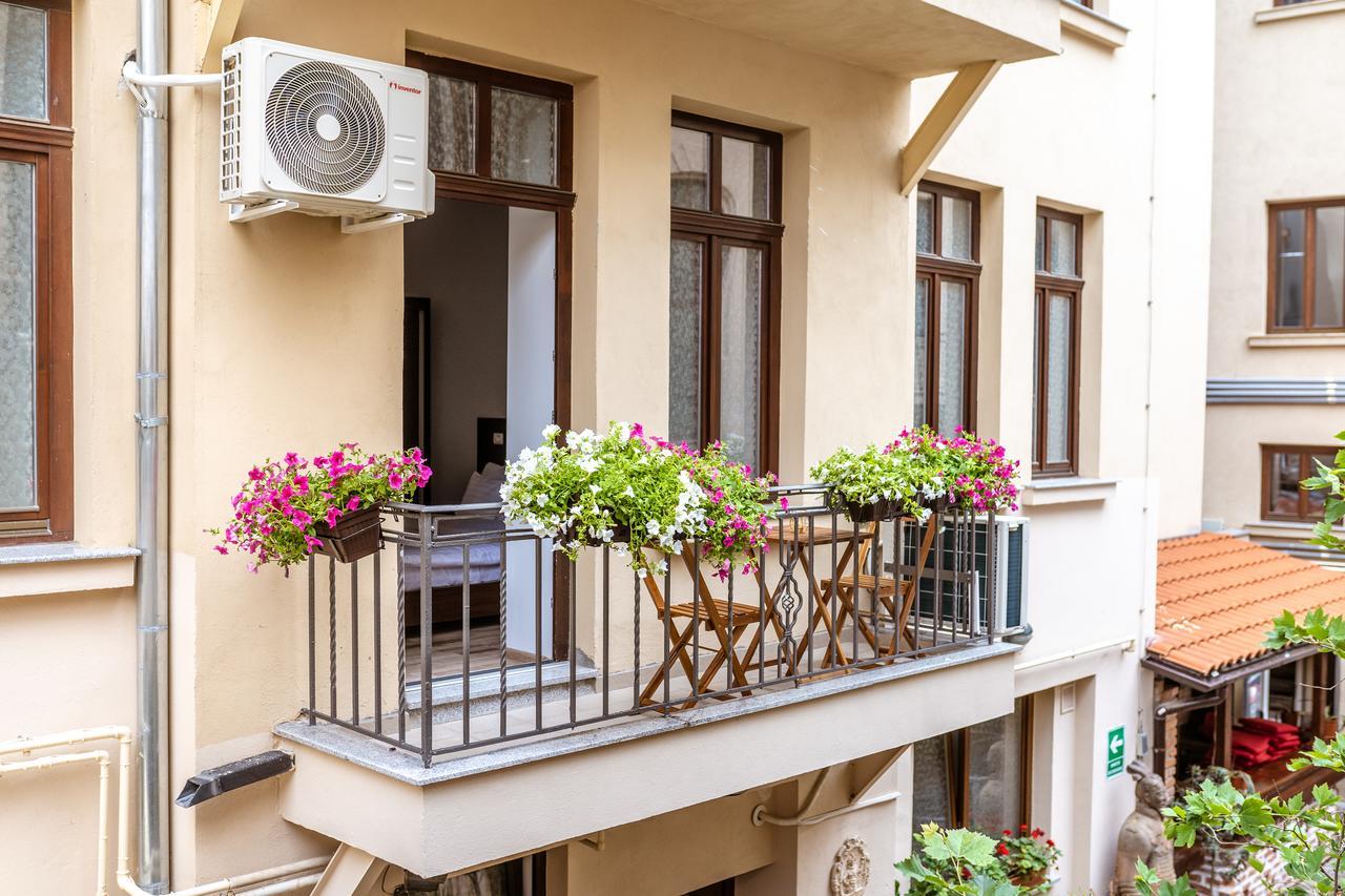 Bucharest Boutique By Jullie Aparthotel Exterior photo